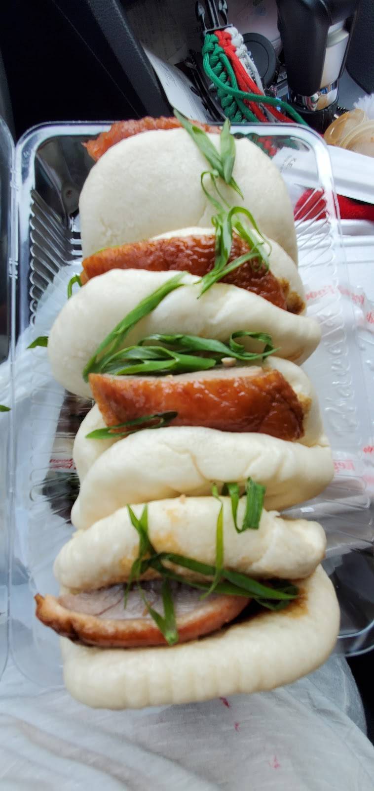 Island Manapua Factory | restaurant | 811 Gulick Ave, Honolulu, HI 96819, USA | 8088472677 OR +1 808-847-2677