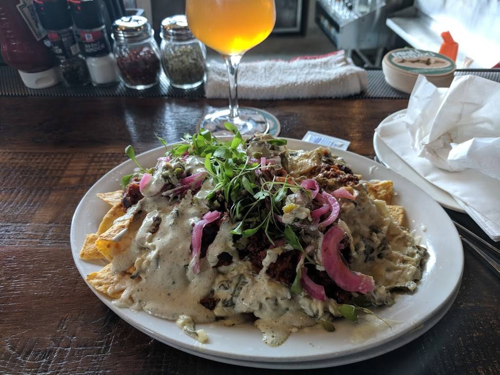 Dogfish Head Brewings & Eats | restaurant | 320 Rehoboth Ave, Rehoboth Beach, DE 19971, USA | 3022262739 OR +1 302-226-2739