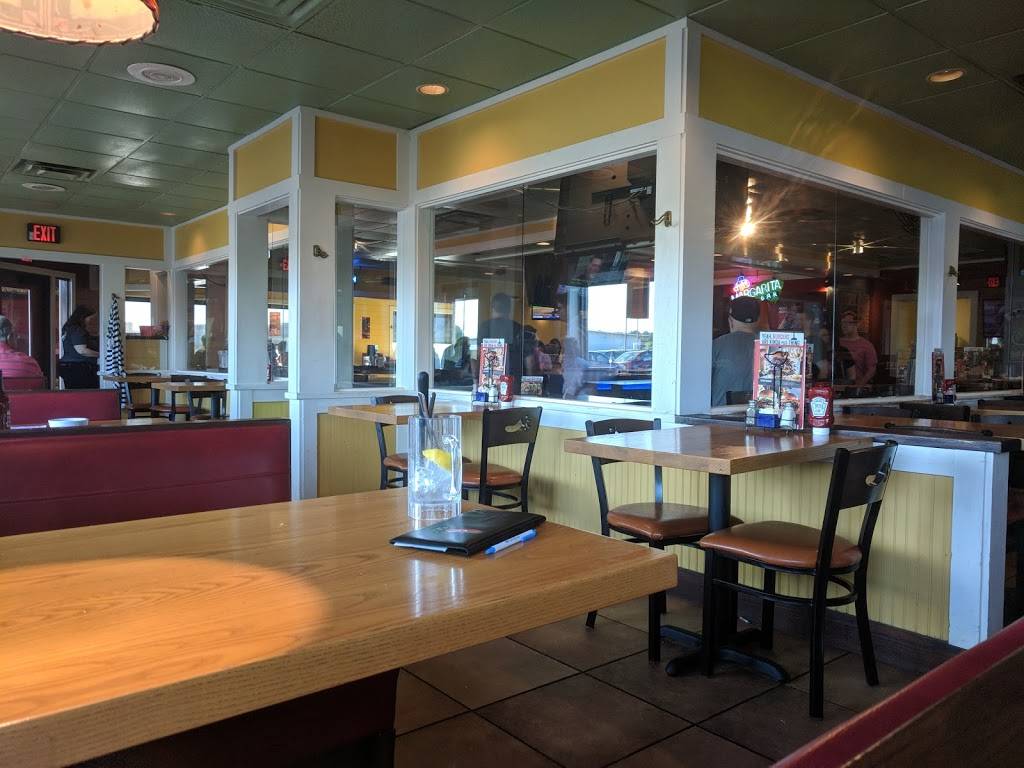 Chilis Grill & Bar | meal takeaway | 9226 Mall Dr, Norfolk, VA 23511, USA | 7574406900 OR +1 757-440-6900