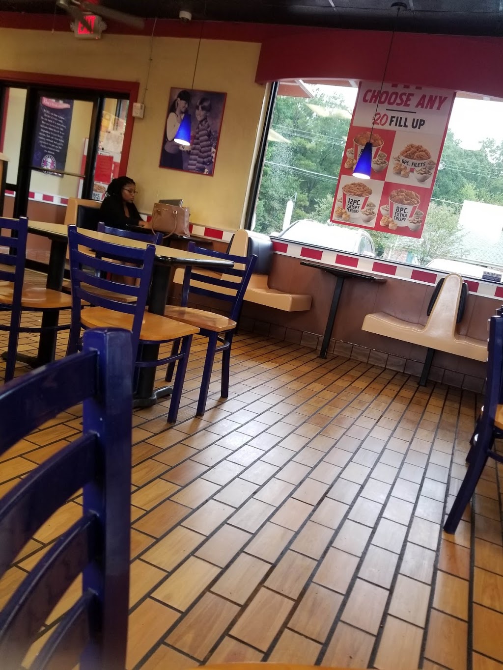 KFC | restaurant | 3144 Indiana Ave, Vicksburg, MS 39180, USA | 6016382115 OR +1 601-638-2115