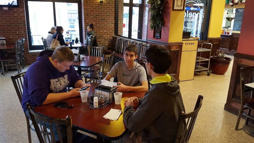 Angelos Pizza | restaurant | 1001 Curtiss St, Downers Grove, IL 60515, USA | 6309694394 OR +1 630-969-4394