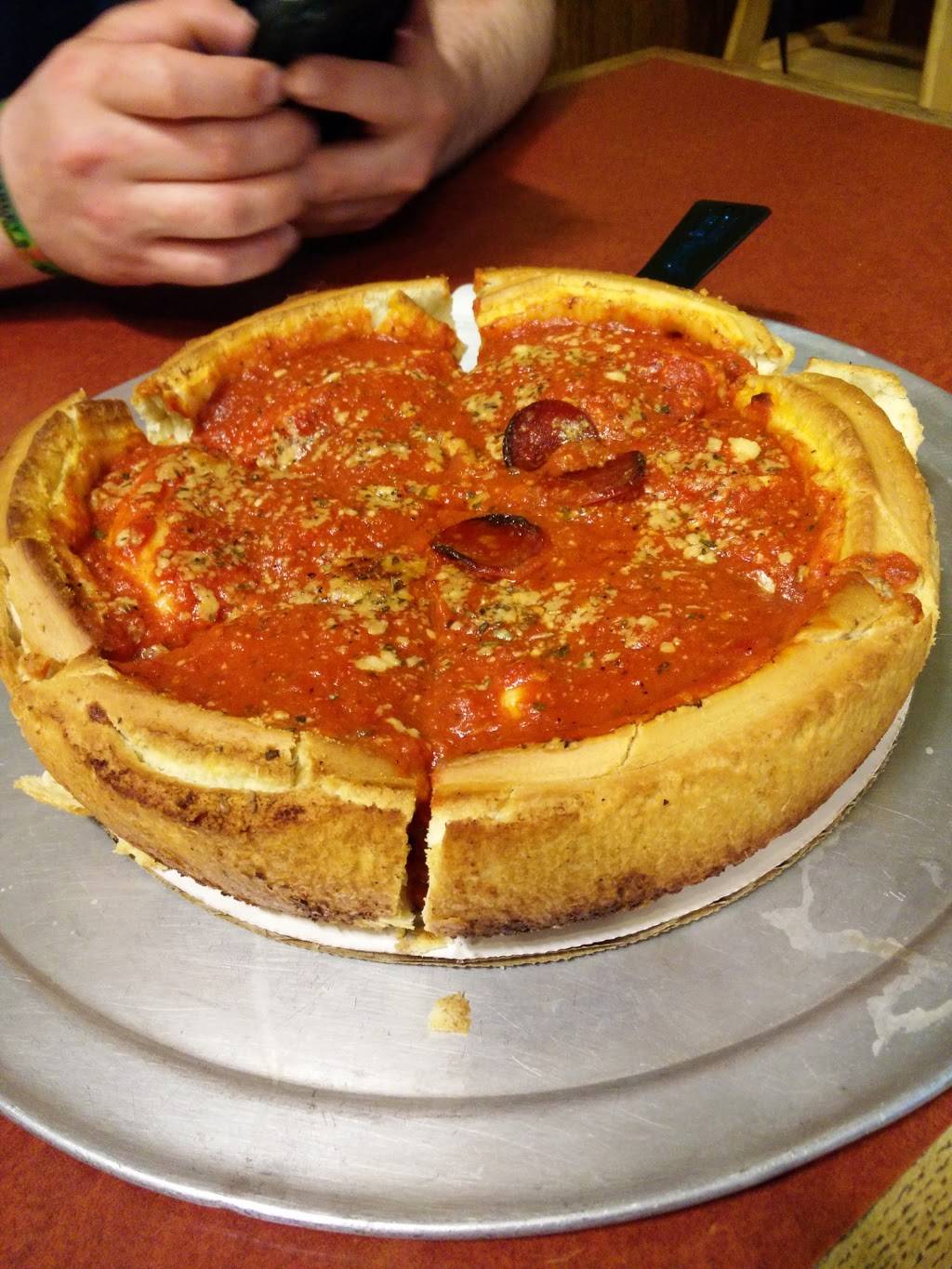 PizzaPapalis of Rivertown | restaurant | 3171 E Jefferson Ave, Detroit, MI 48226, USA | 3132597272 OR +1 313-259-7272