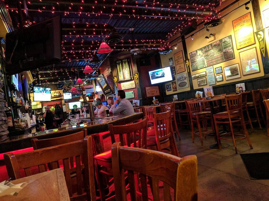 Jack & Gingers | restaurant | 2048 W Armitage Ave, Chicago, IL 60647, USA | 7732276700 OR +1 773-227-6700