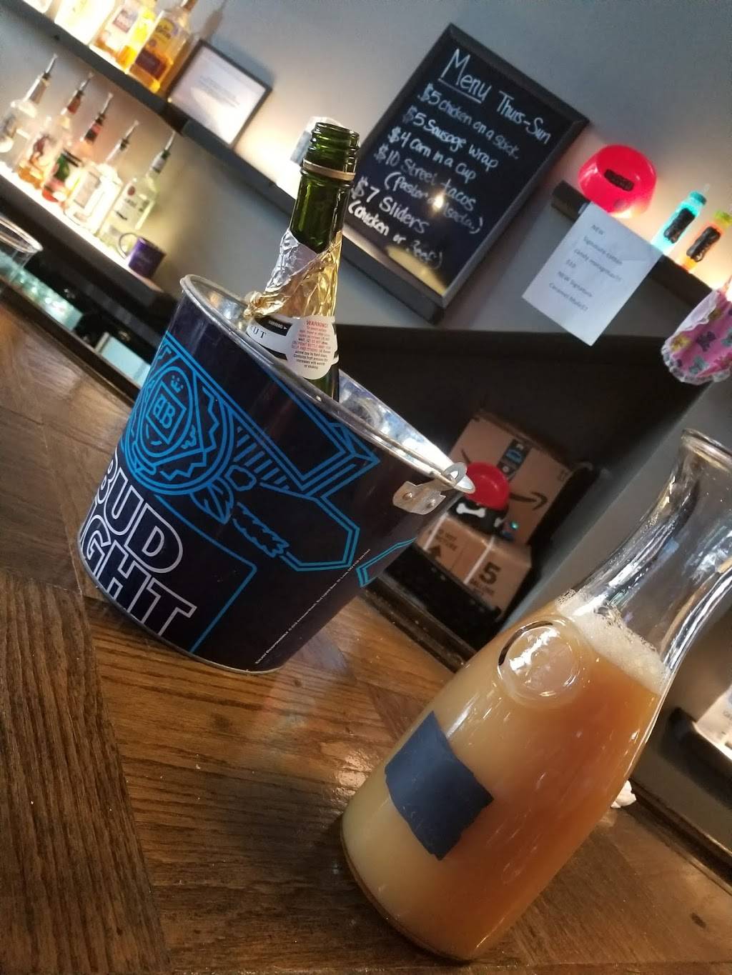 Jokesters 22 Pub N Grub | night club | 713 S Alamo St, San Antonio, TX 78205, USA | 2106162504 OR +1 210-616-2504