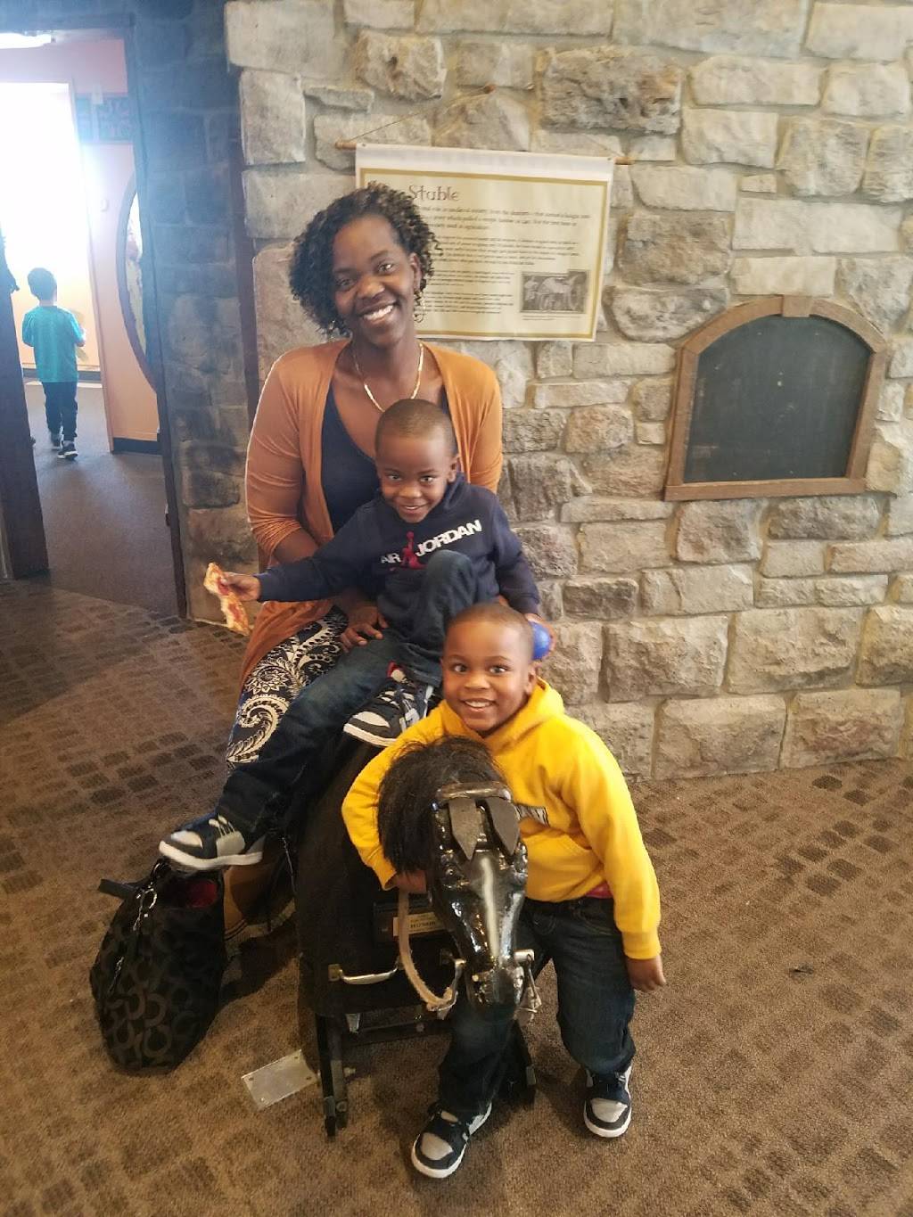 Jimmy Johns | meal delivery | 3300 N Rock Rd, Wichita, KS 67226, USA | 3166361133 OR +1 316-636-1133