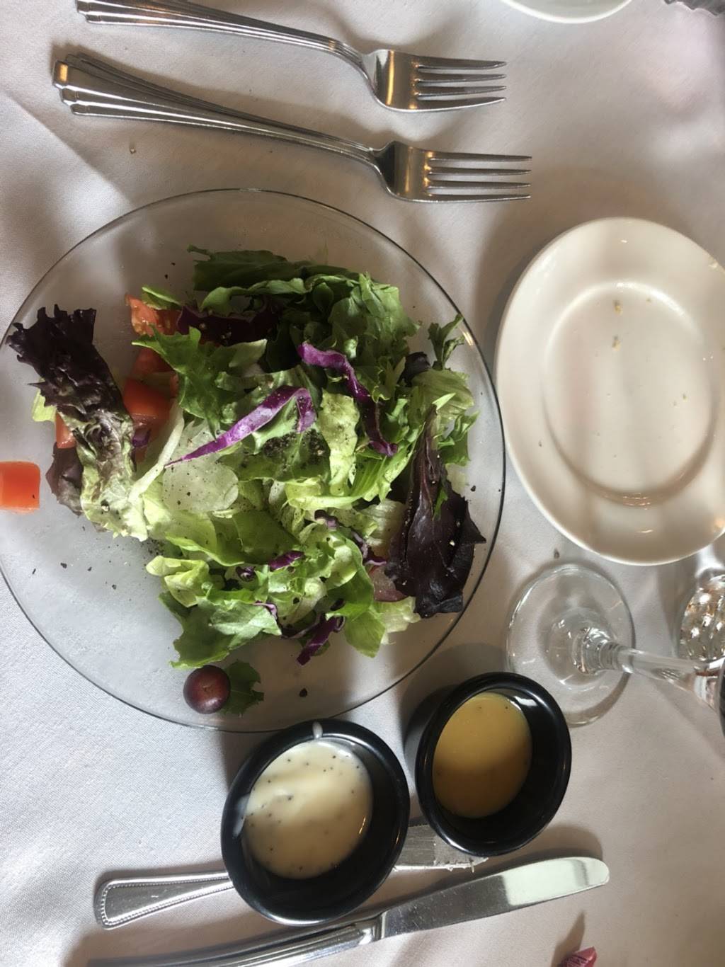 Hart Mansion Restaurant | restaurant | 411 N Main St, Minerva, OH 44657, USA | 3308684278 OR +1 330-868-4278