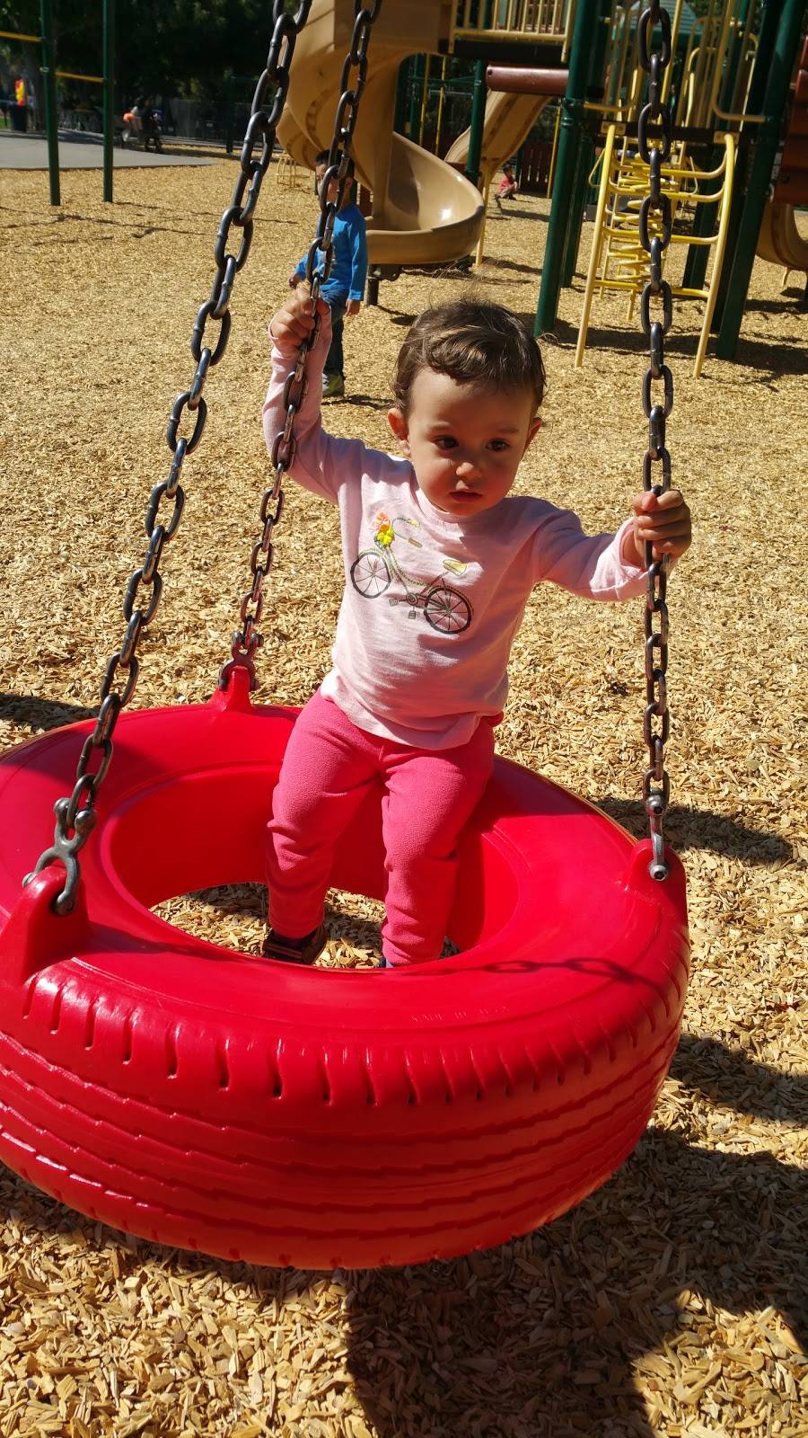 Aggies Hamburgers & Hot Dogs | restaurant | 19600 Hesperian Blvd, Hayward, CA 94541, USA | 5108879996 OR +1 510-887-9996