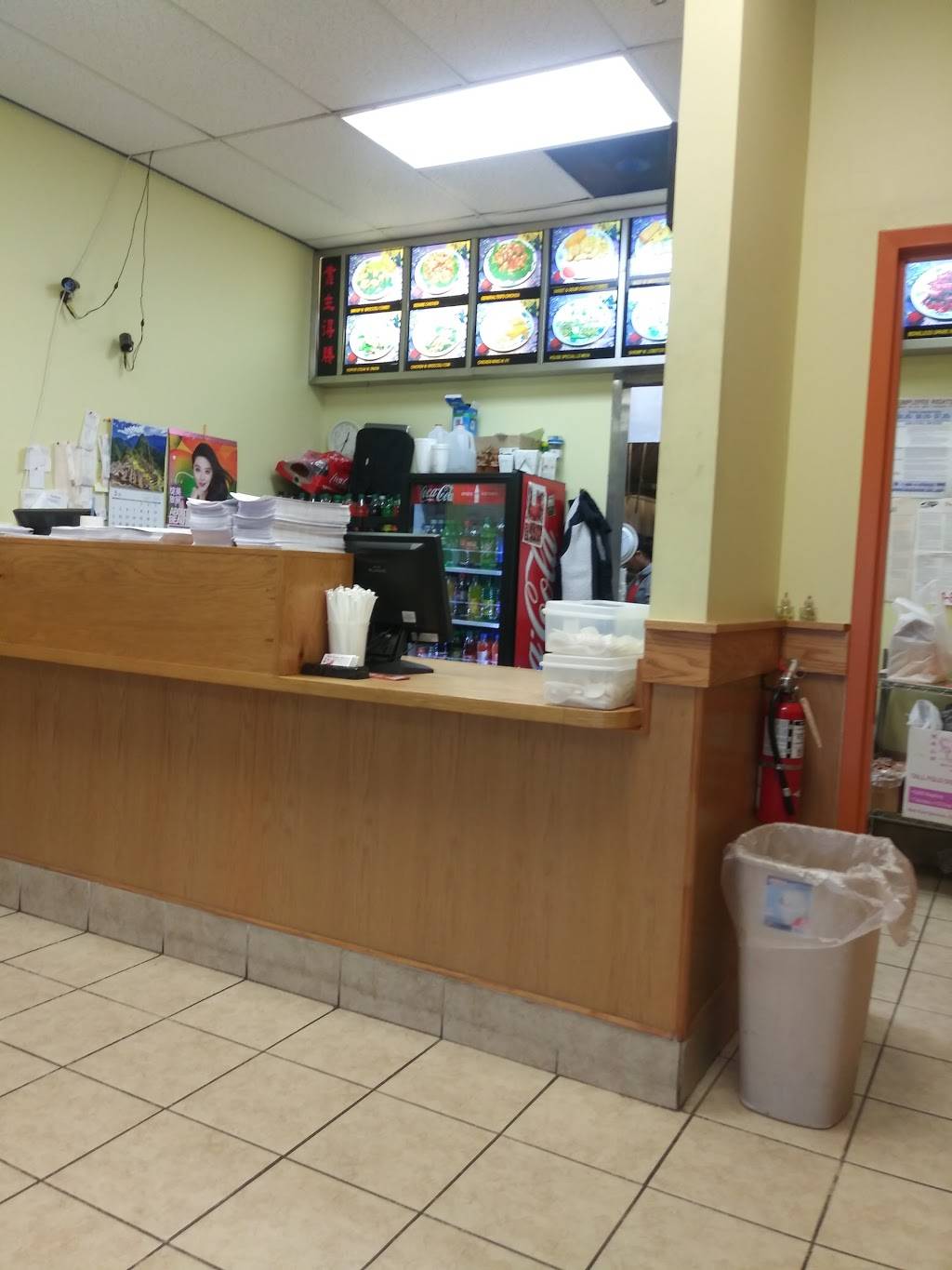 Szechuan Kitchen | restaurant | 1101 Rotherwood Rd #104, Greensboro, NC 27406, USA | 3366910889 OR +1 336-691-0889