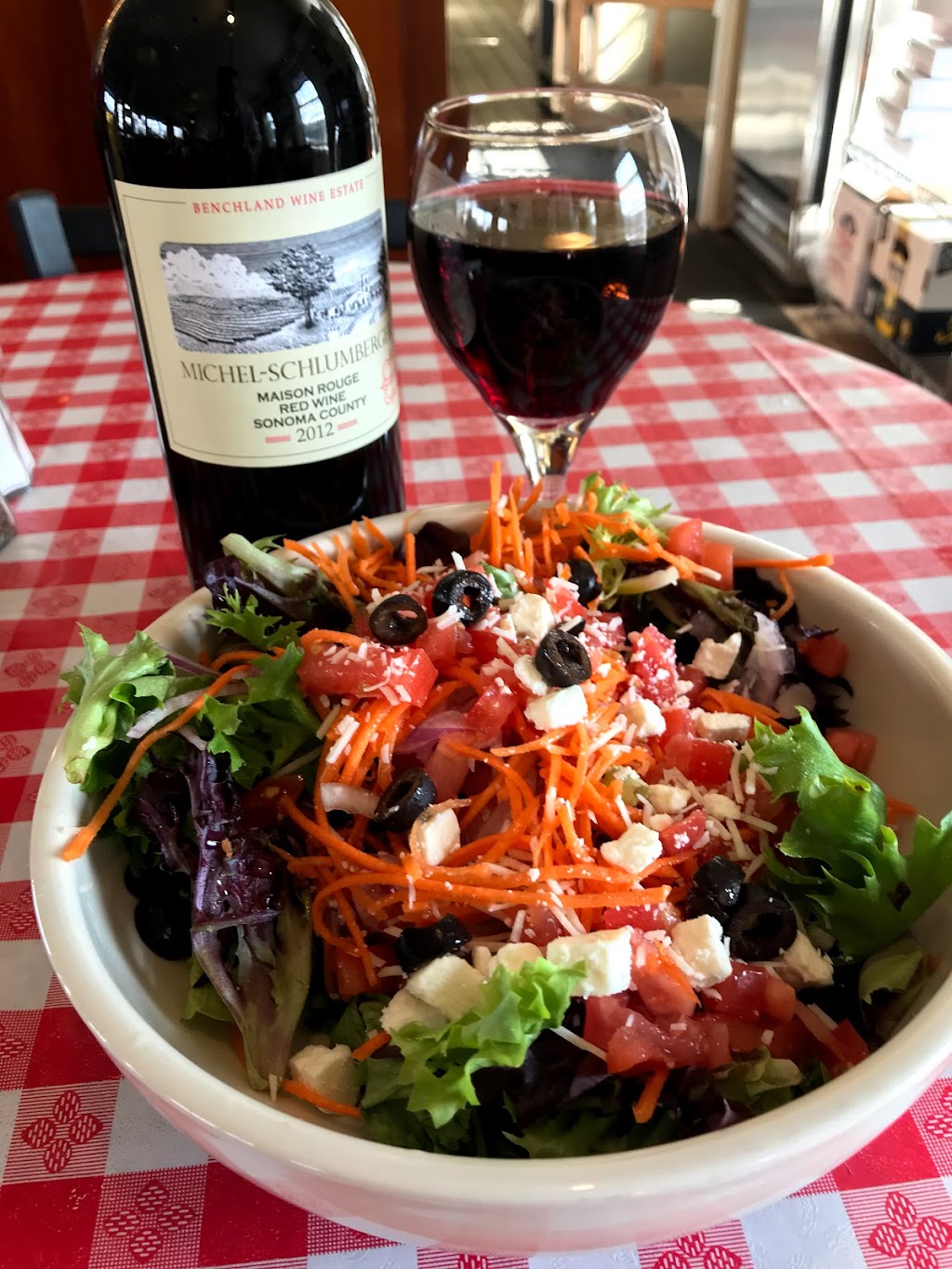 Sophie Ts Pizza | restaurant | 7 Dave St, Nantucket, MA 02554, USA | 5083256265 OR +1 508-325-6265