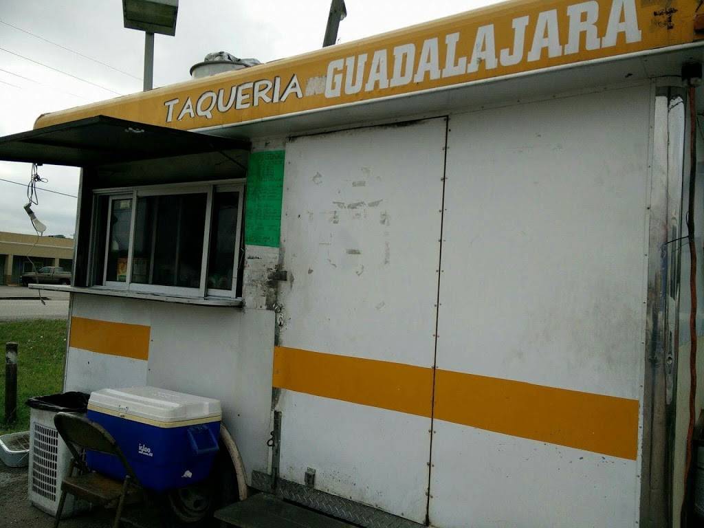Taqueria Guadalajara | restaurant | 311 Plantation Dr, Lake Jackson, TX 77566, USA | 9792016755 OR +1 979-201-6755