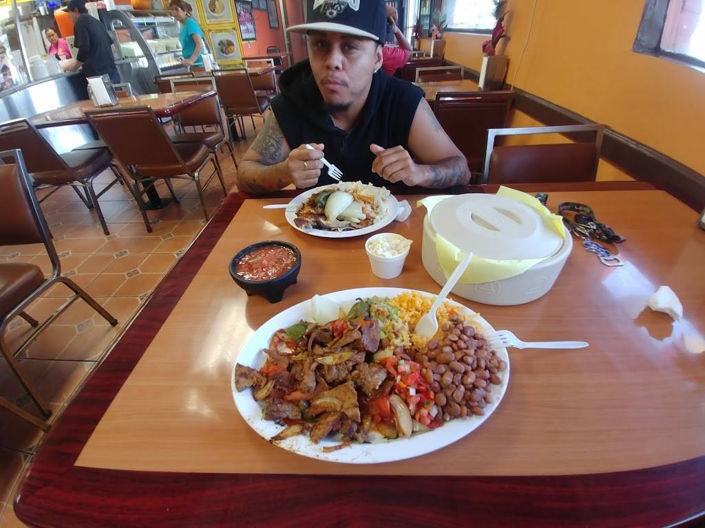 Pops Chicken | restaurant | 117 Rosecrans Ave, Compton, CA 90222, USA | 3105377535 OR +1 310-537-7535