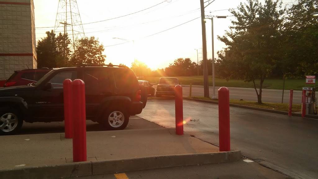 Thorntons | bakery | 7601 Industrial Rd, Florence, KY 41042, USA | 8592830781 OR +1 859-283-0781