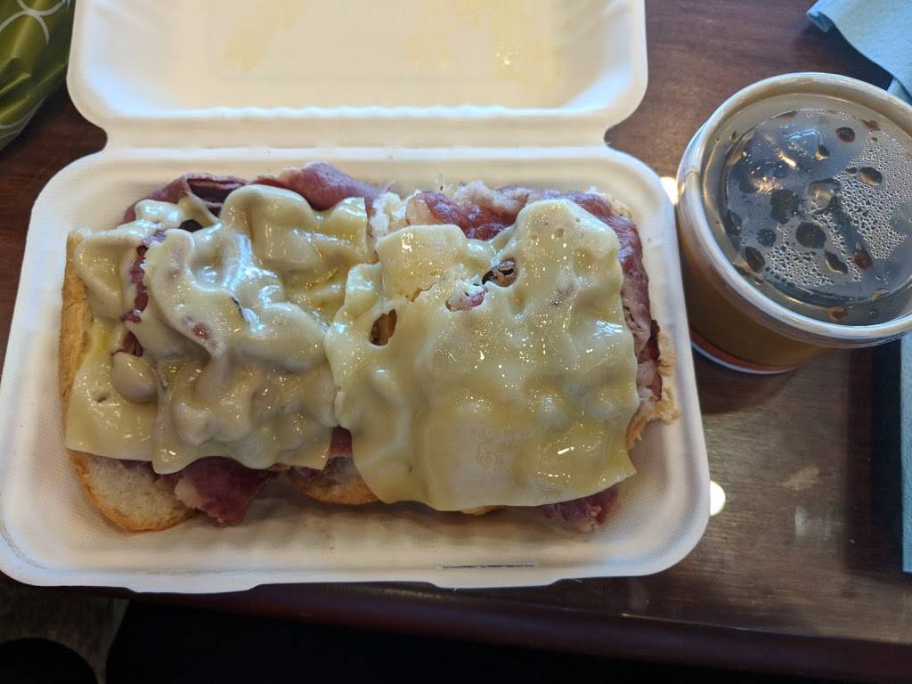 Jasons Deli | restaurant | 100 N City Pkwy, Las Vegas, NV 89106, USA | 7023660130 OR +1 702-366-0130