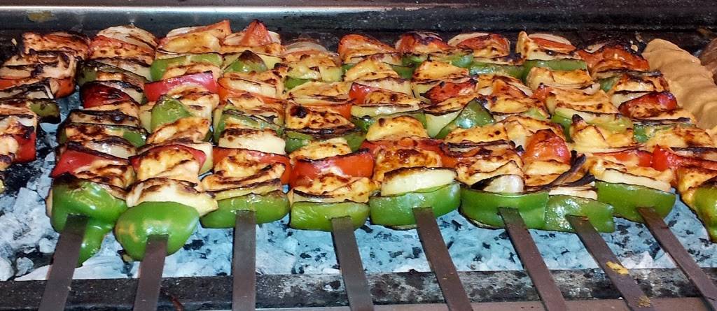 Grill Hut | restaurant | 27755 Santa Margarita Pkwy, Mission Viejo, CA 92691, USA | 9494571300 OR +1 949-457-1300