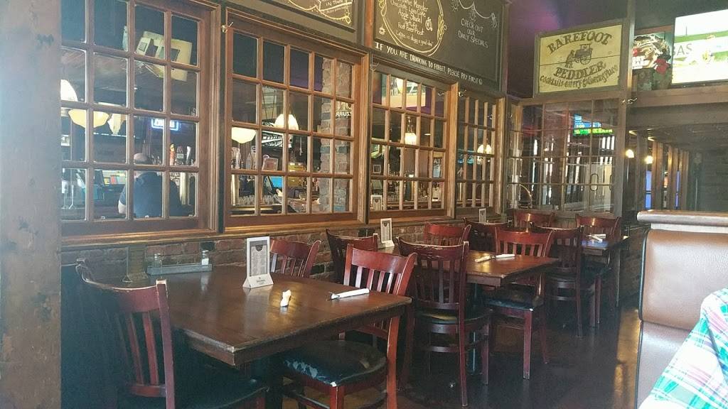 Barefoot Peddler | restaurant | 37 Glen Cove Rd, Greenvale, NY 11548, USA | 5166214840 OR +1 516-621-4840