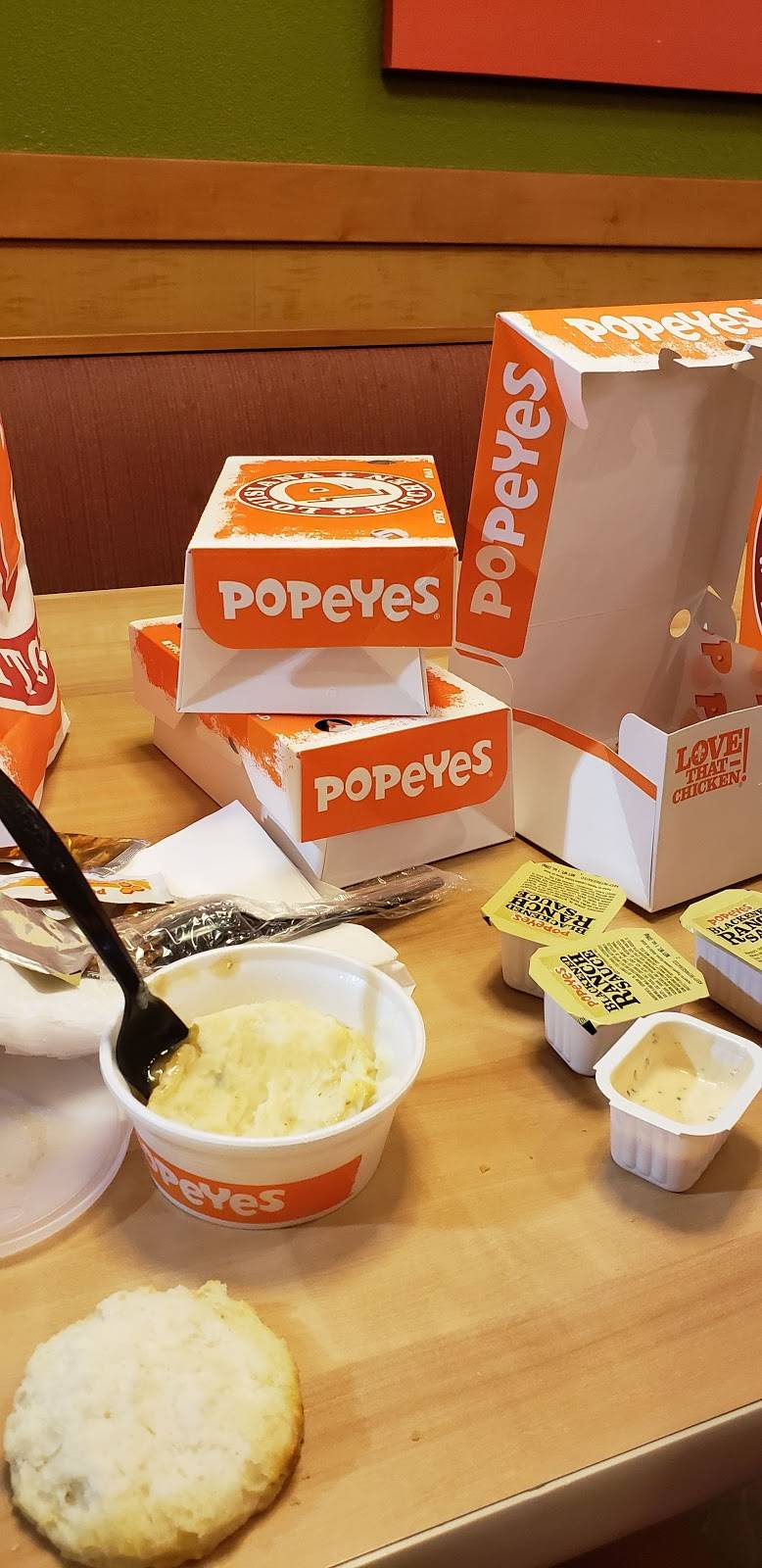 Popeyes Louisiana Kitchen | restaurant | 3088 McMurray Dr, Anderson, CA 96007, USA | 5303782473 OR +1 530-378-2473