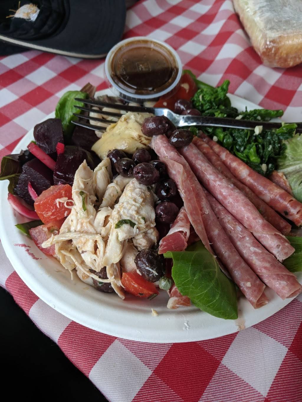 Al Duccis Italian Pantry | restaurant | 133 Elm St, Manchester Center, VT 05255, USA | 8023624449 OR +1 802-362-4449