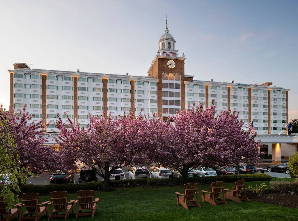 King Bar by David Burke | restaurant | 45 7th St, Garden City, NY 11530, USA | 5168779385 OR +1 516-877-9385