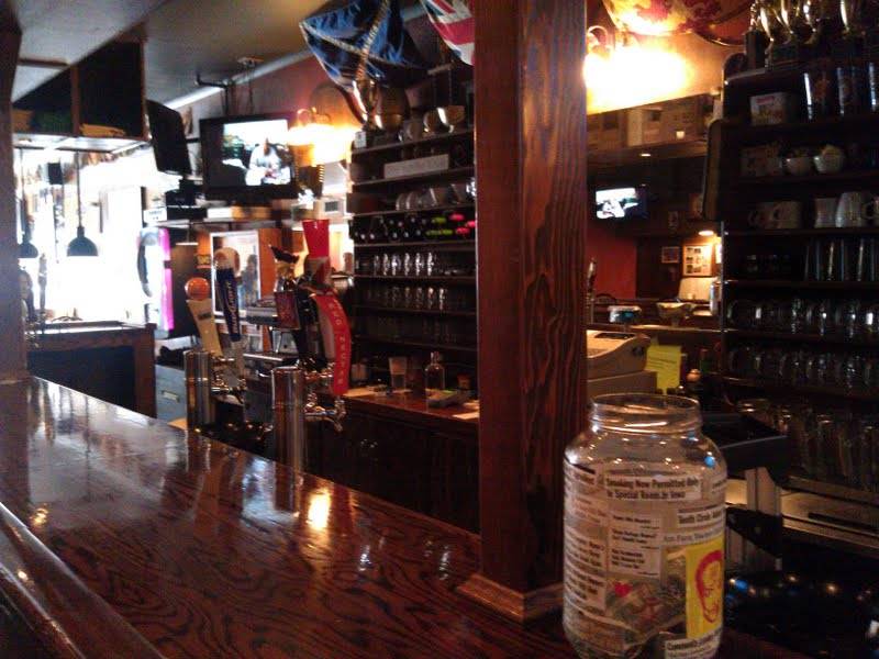 London Underground Pub Ltd | restaurant | 112 N Main St, Blacksburg, VA 24060, USA | 5405529044 OR +1 540-552-9044
