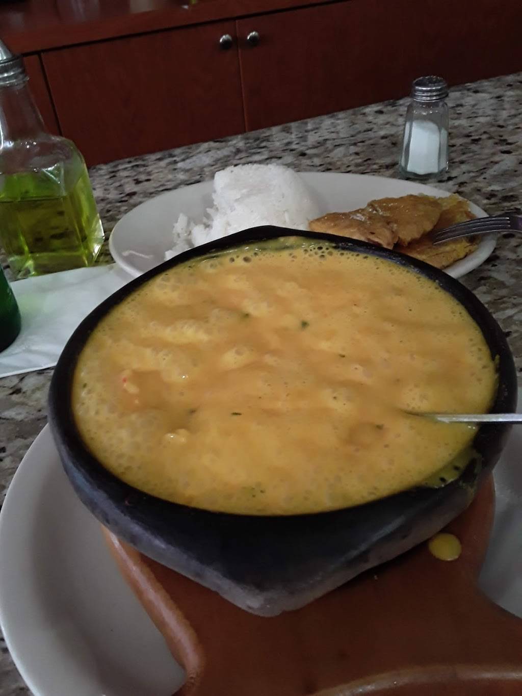 Pollo Brasa y Sazon | restaurant | 1618 W 68th St, Hialeah, FL 33014, USA | 3055120290 OR +1 305-512-0290