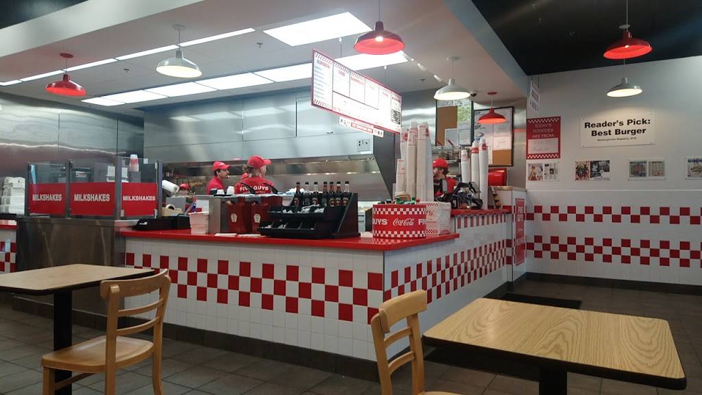 Five Guys | meal takeaway | 1030 Main St, Waltham, MA 02451, USA | 7816470555 OR +1 781-647-0555