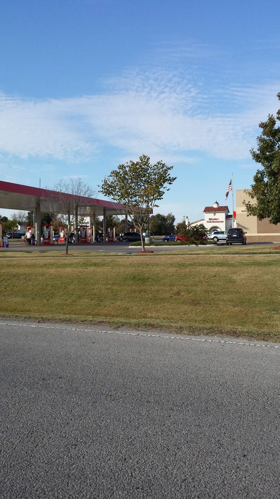 Kum & Go | meal takeaway | 10021 S Mingo Rd, Tulsa, OK 74133, USA | 9182492738 OR +1 918-249-2738