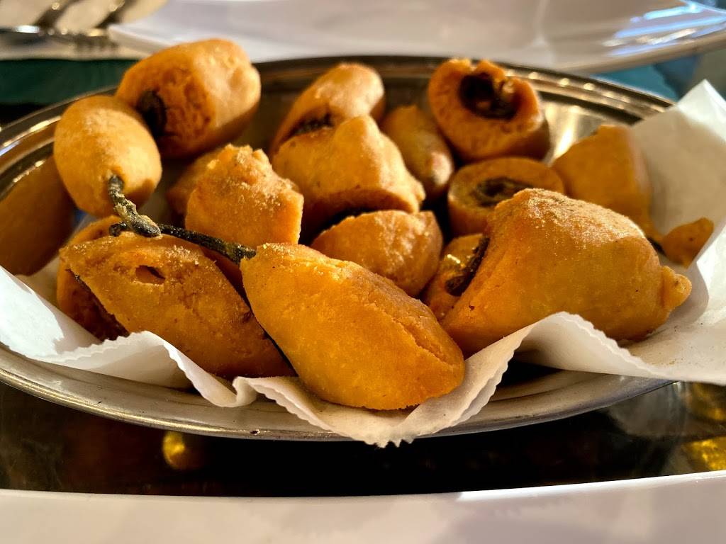 Chitti Gaare | restaurant | 544 Lawrence Expy, Sunnyvale, CA 94085, USA | 4084629456 OR +1 408-462-9456