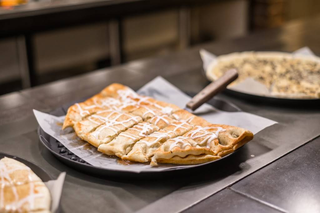 Pizza Inn | restaurant | 2001 Woodruff Rd, Greenville, SC 29607, USA | 8642810929 OR +1 864-281-0929