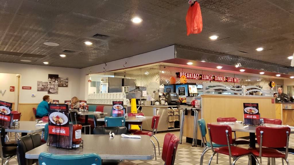 Dennys | restaurant | 6703, FM78, San Antonio, TX 78244, USA | 2106617993 OR +1 210-661-7993