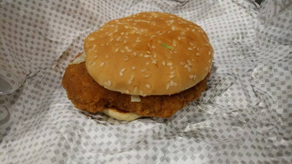 Checkers | restaurant | 2563 Union Rd #900, Cheektowaga, NY 14227, USA | 7162622165 OR +1 716-262-2165