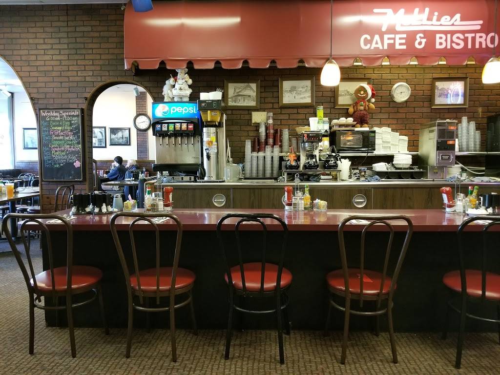 Mollies Famous Cafe | restaurant | 32033 Camino Capistrano, San Juan Capistrano, CA 92675, USA | 9492409261 OR +1 949-240-9261