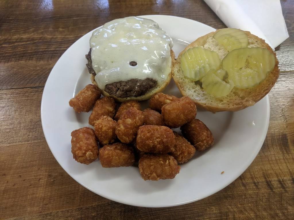 Daniels Girls Farmhouse Restaurant | restaurant | 600 N Central Ave, Connersville, IN 47331, USA | 7658251995 OR +1 765-825-1995