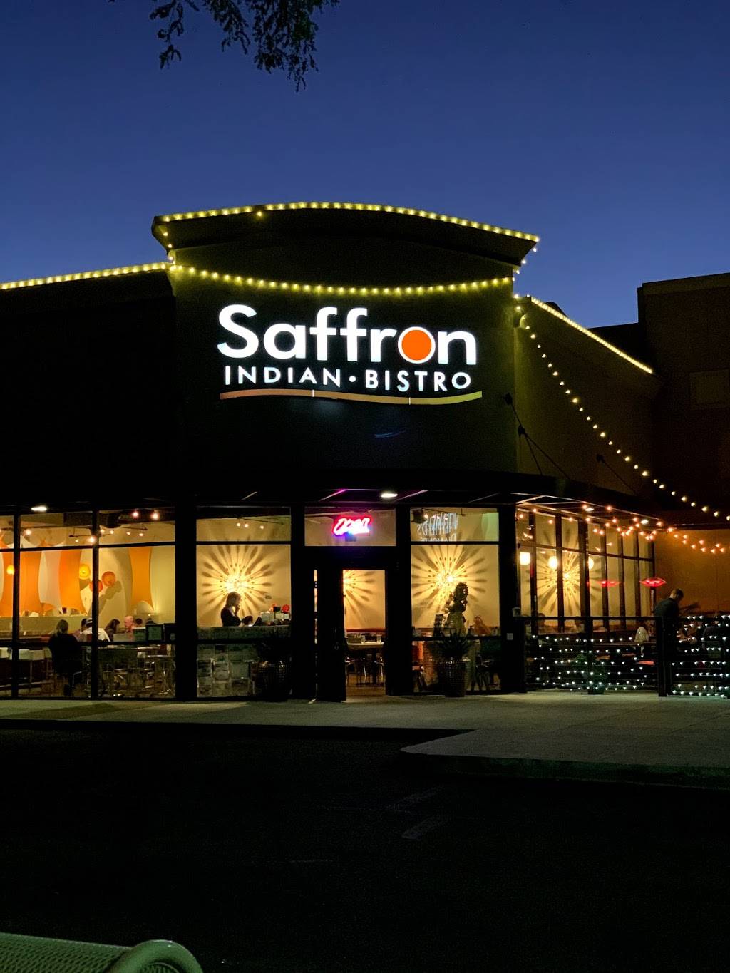Saffron Indian Bistro | restaurant | 7607 N Oracle Rd, Oro Valley, AZ 85704, USA | 5207429100 OR +1 520-742-9100