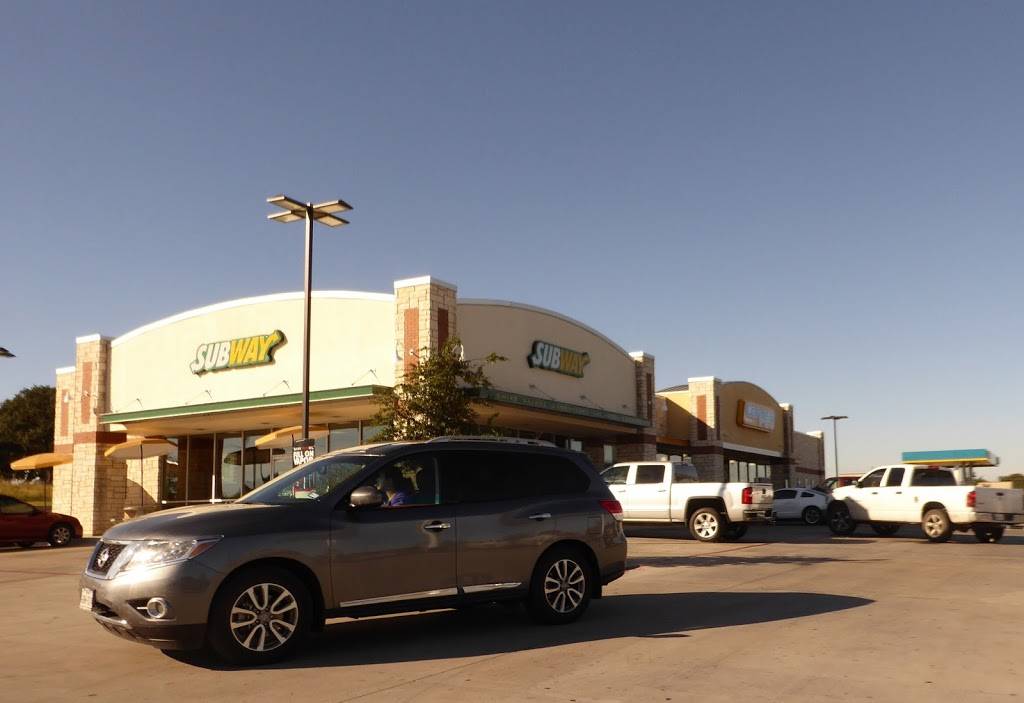 Subway Restaurants | restaurant | 1009 TX-121 Loop, Belton, TX 76513, USA | 2549337623 OR +1 254-933-7623