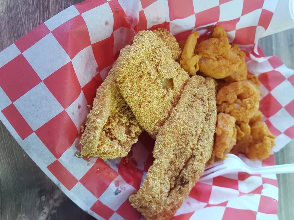 Claytons Shrimp Shack | restaurant | 1688 Norman Dr, Valdosta, GA 31601, USA | 2292627885 OR +1 229-262-7885
