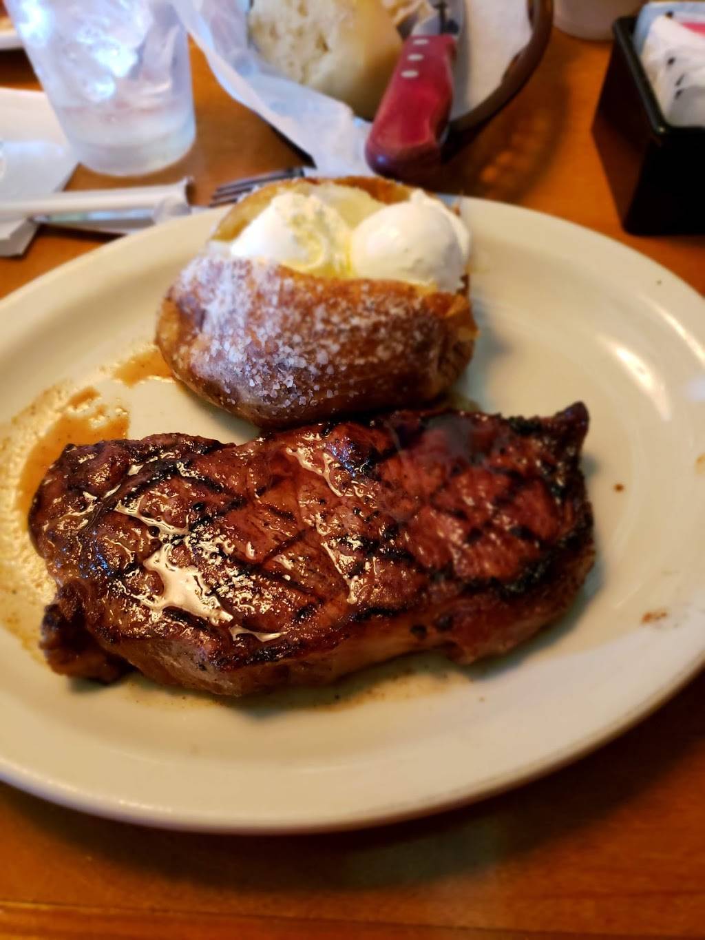 Texas Roadhouse | restaurant | 902 Mall Dr, Duluth, MN 55811, USA | 2186247427 OR +1 218-624-7427