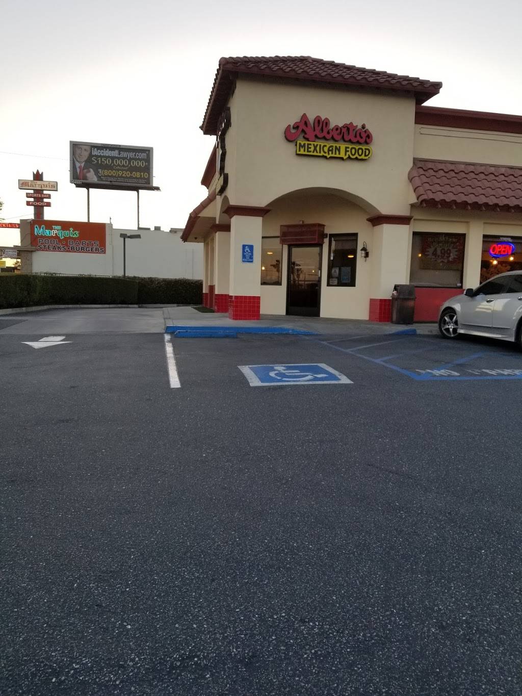 Albertos Mexican Food | restaurant | 1008 W Highland Ave, San Bernardino, CA 92405, USA | 9098825667 OR +1 909-882-5667