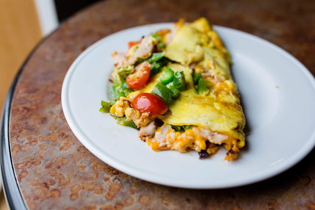 Twisted Whisk Café | cafe | 101 S Main St, Bluffton, OH 45817, USA | 4193589622 OR +1 419-358-9622