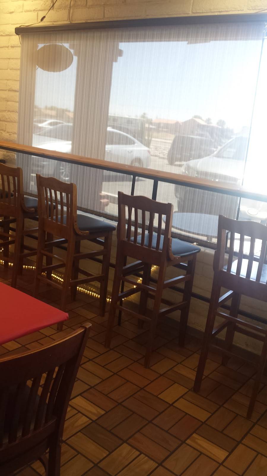 Luna Street Food | restaurant | 4016 E Main St, Mesa, AZ 85205, USA | 4805084196 OR +1 480-508-4196