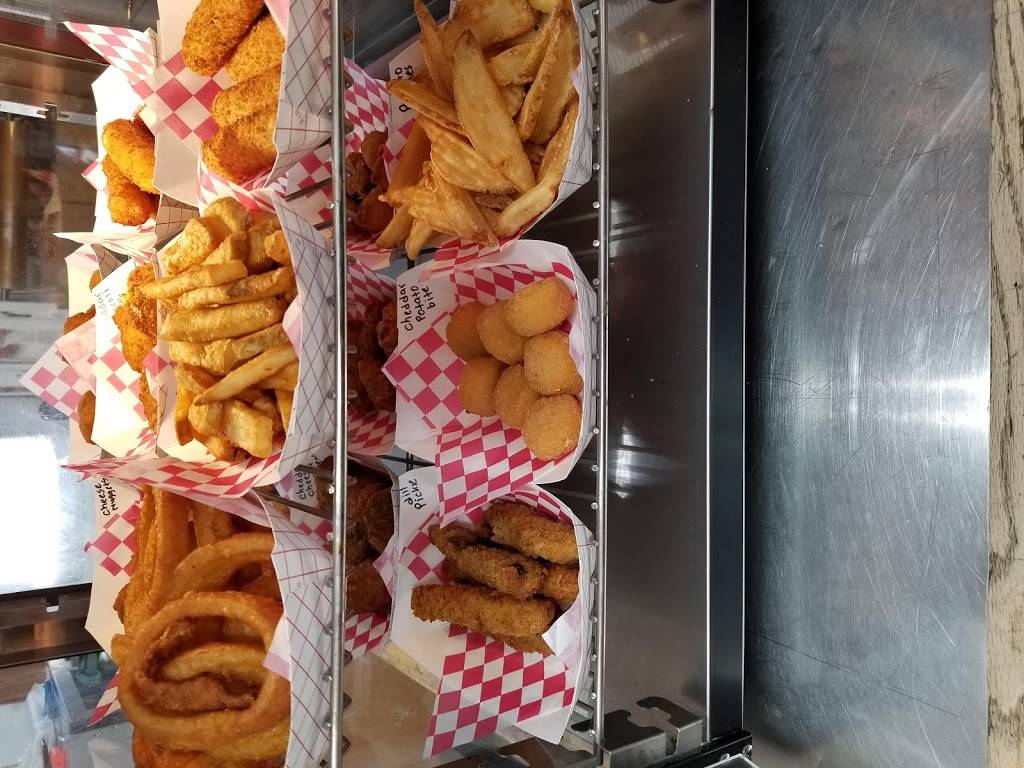 Cases Corner travel center, free truck parking with diesel fuel | restaurant | 1559 MO-215, Brighton, MO 65617, USA | 4177562131 OR +1 417-756-2131