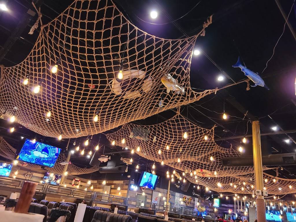 Crafty Crab | restaurant | 17460 Northwest Fwy, Houston, TX 77040, USA | 8328565656 OR +1 832-856-5656