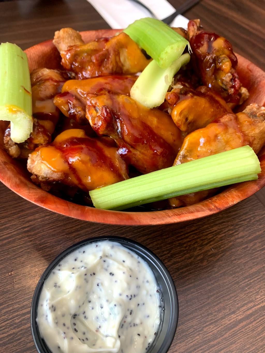 Wings Plus | meal takeaway | 1235 N University Dr, Coral Springs, FL 33071, USA | 9547574950 OR +1 954-757-4950