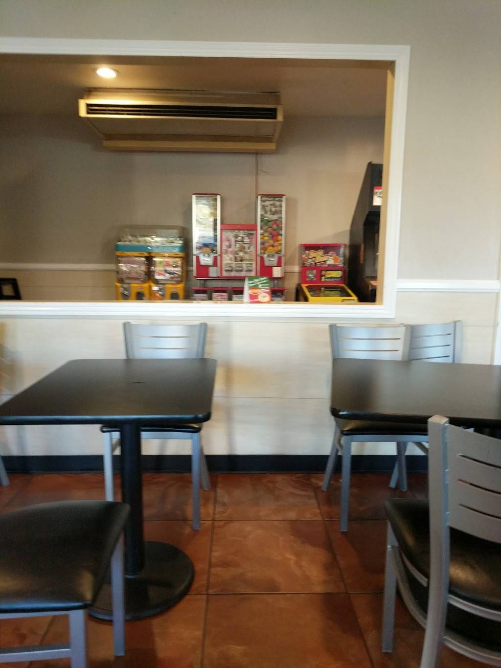 Juans Rotisserie | restaurant | 16989 Lakeshore Dr, Lake Elsinore, CA 92530, USA | 9512453688 OR +1 951-245-3688