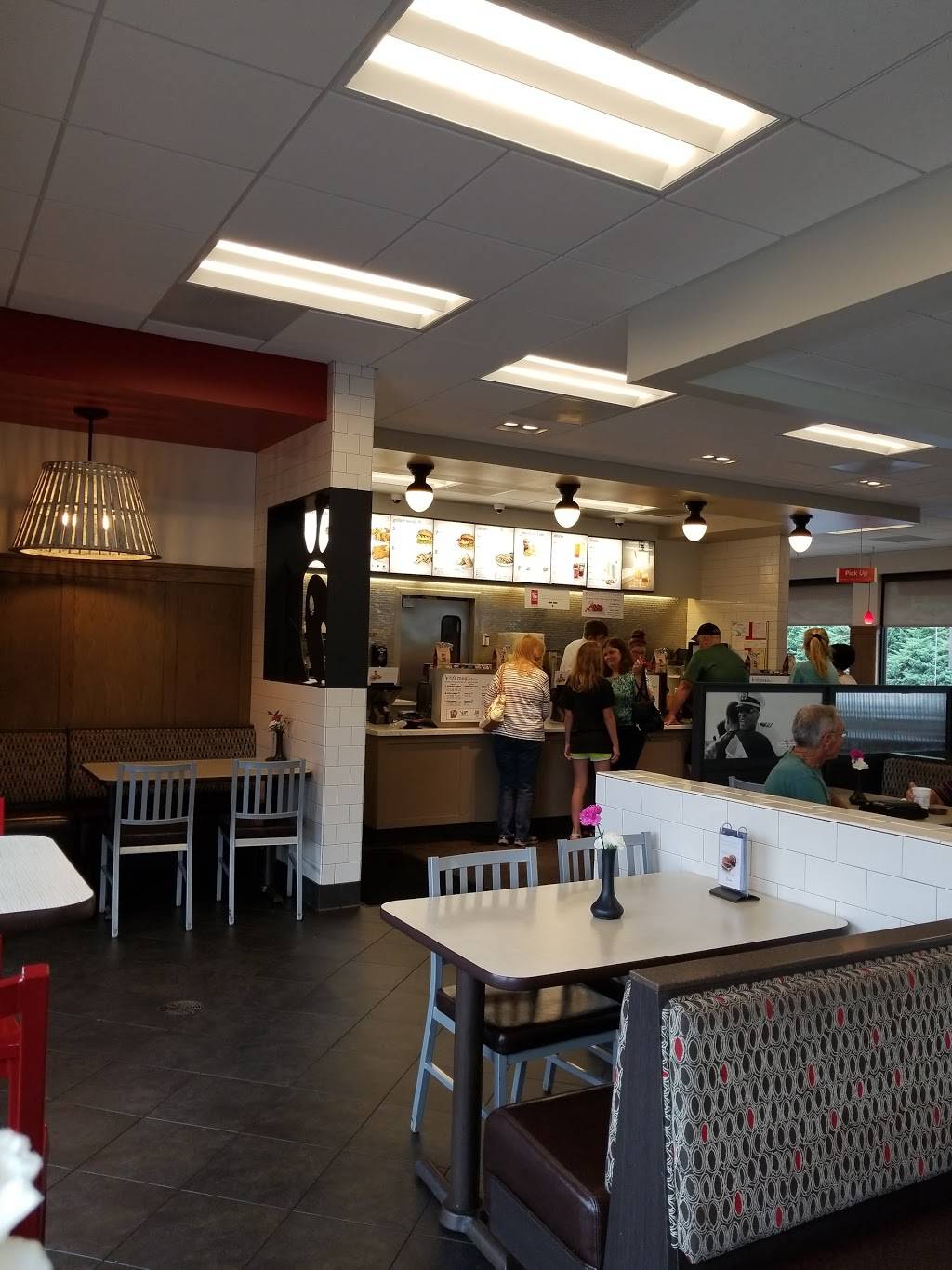 Chick-fil-A | restaurant | 5886 Trussville Crossings Pkwy, Birmingham, AL 35235, USA | 2056610544 OR +1 205-661-0544