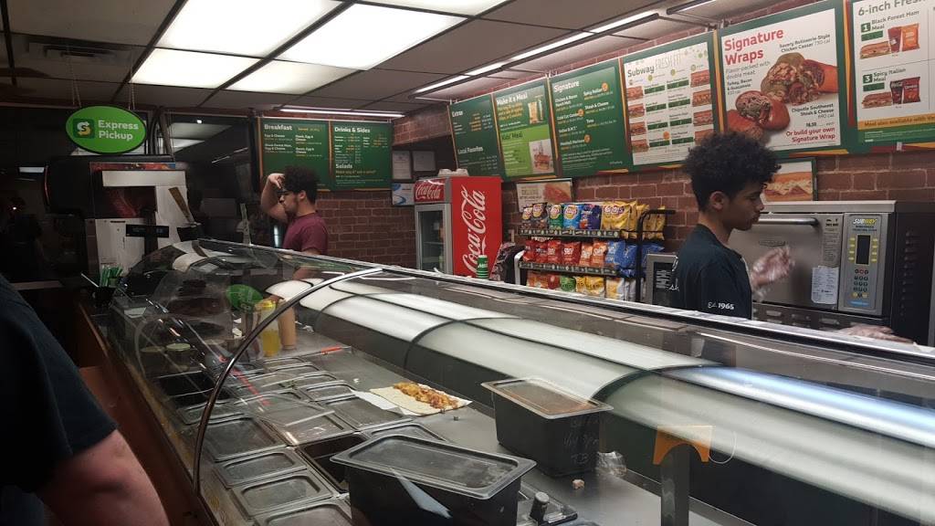 Subway | restaurant | 755 Hanover Ave, Allentown, PA 18109, USA | 6104337699 OR +1 610-433-7699