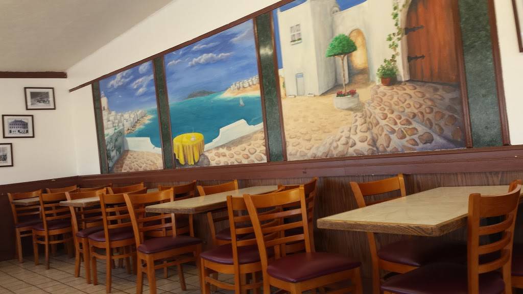 Phils Charbroiled Burgers | restaurant | 835 E 3rd St, San Bernardino, CA 92410, USA | 9098840564 OR +1 909-884-0564