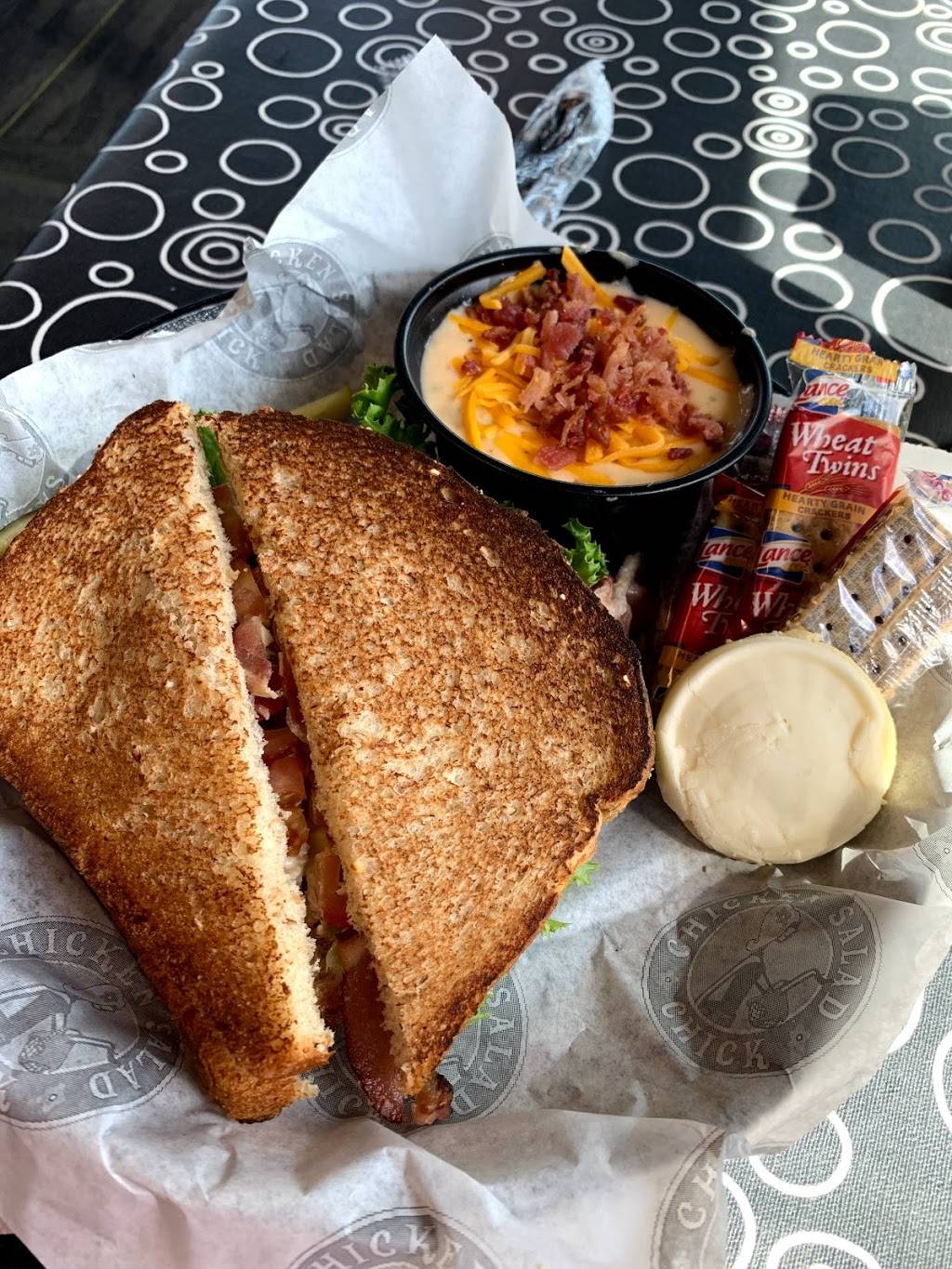 Chicken Salad Chick | restaurant | 3341 Regent Blvd Suite 100 Suite 100, Irving, TX 75063, USA | 4696297062 OR +1 469-629-7062