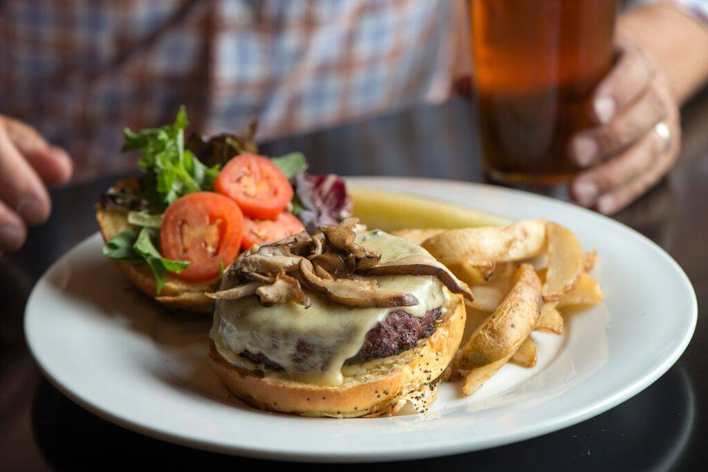 Harvest Seasonal Grill & Wine Bar – Delray Beach | restaurant | 1841 S Federal Hwy #402, Delray Beach, FL 33483, USA | 5612663239 OR +1 561-266-3239