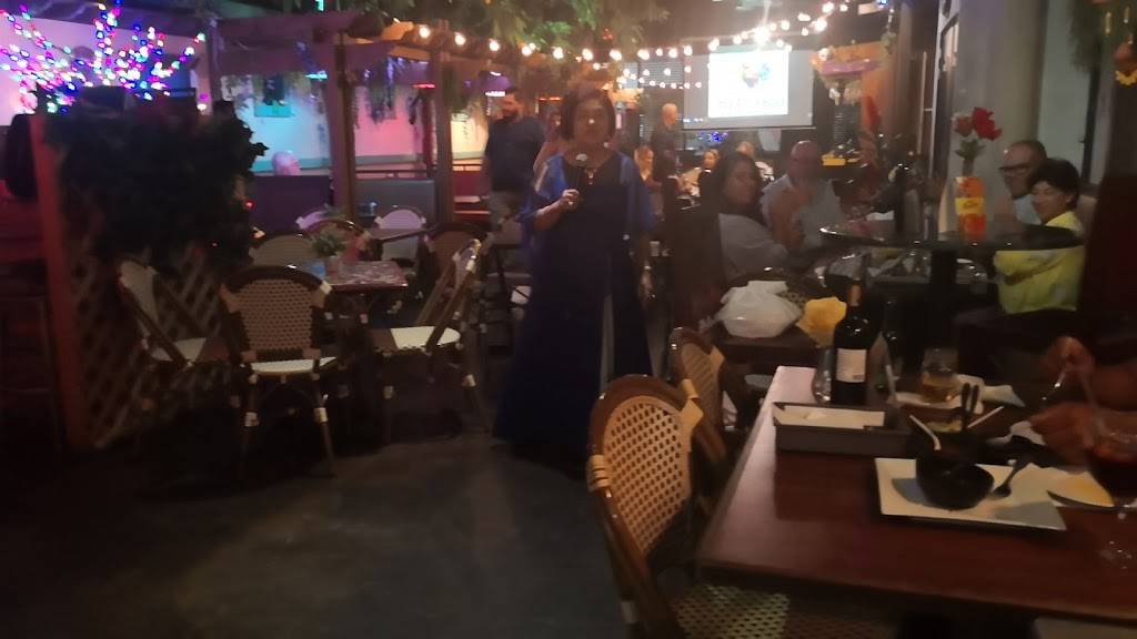 La plaza | restaurant | Mi Pueblo, 10910 W Flagler St #103, Miami, FL 33174, USA | 3052230185 OR +1 305-223-0185