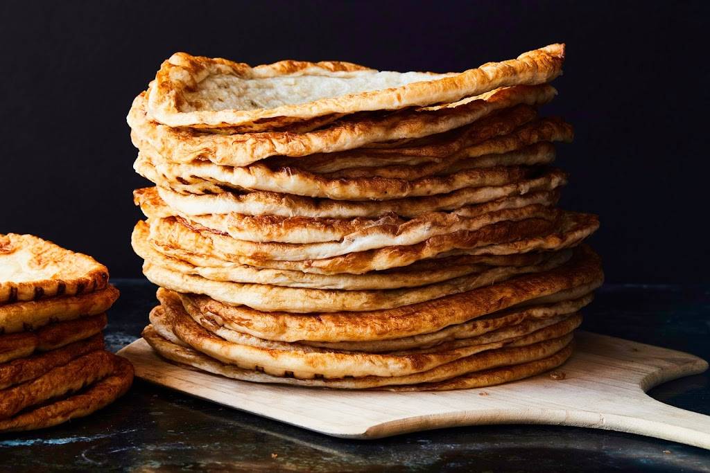 Oath Pizza - Davis Square | meal takeaway | 280 Elm St, Somerville, MA 02144, USA | 6179966395 OR +1 617-996-6395